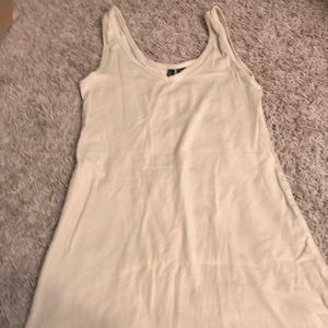 V neck nude tank